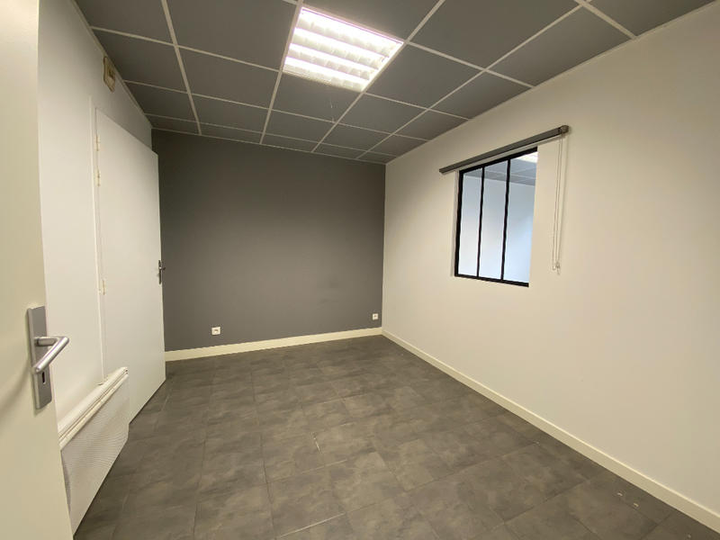 Immeuble - 370 m² - 18 pièces