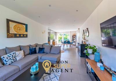 Maison - 190 m² - 7 pièces