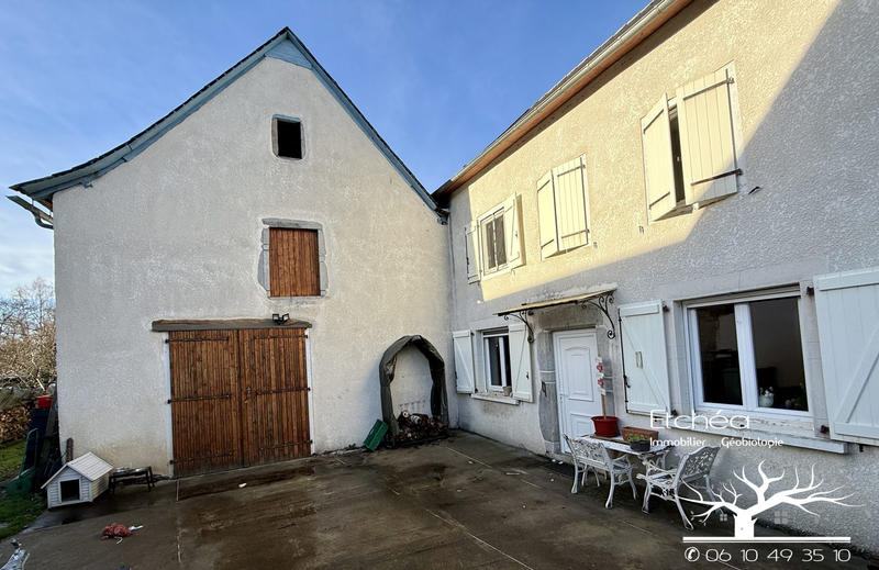 Maison ancienne - 86 m² - 4 pièces