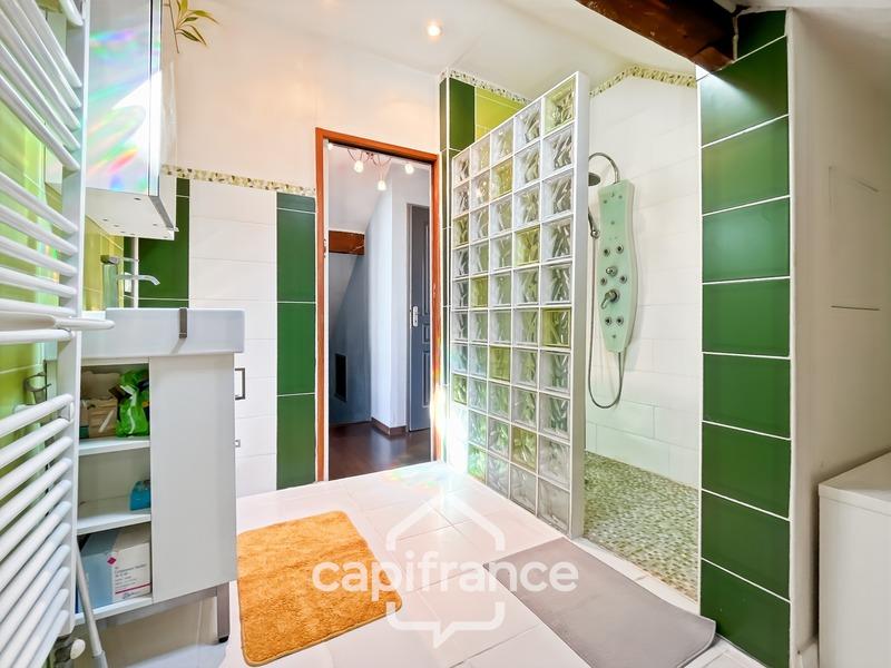 Maison - 110 m² - 6 pièces