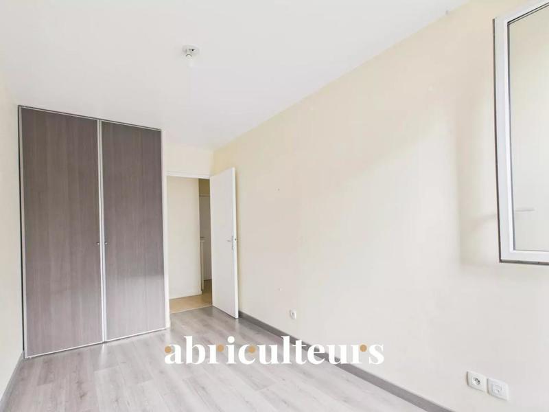 Appartement - 75 m² - 4 pièces