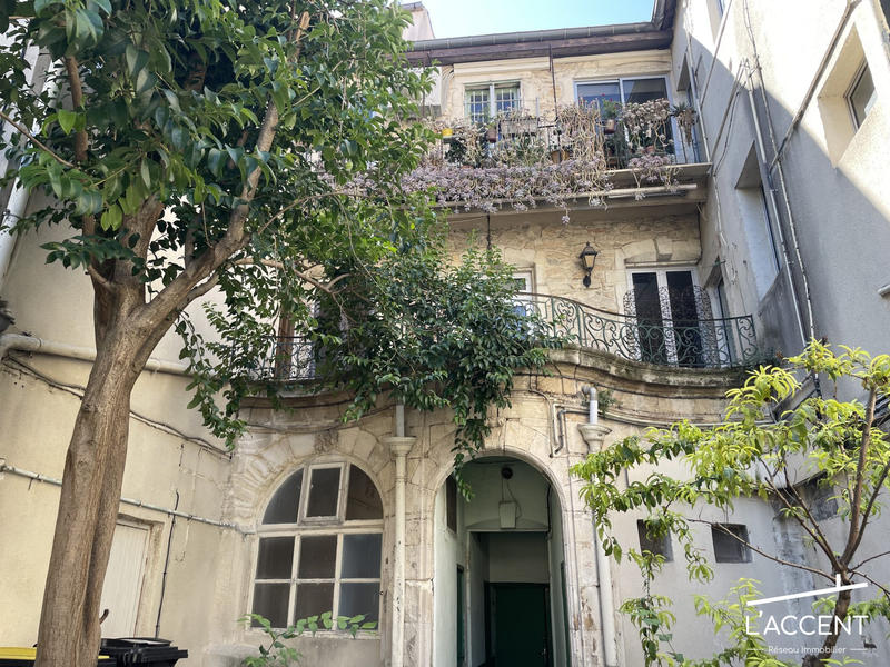 Appartement - 122 m² - 5 pièces