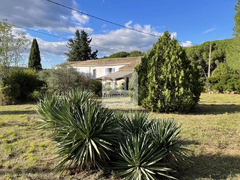 Mas - 153 m² - 6 pièces