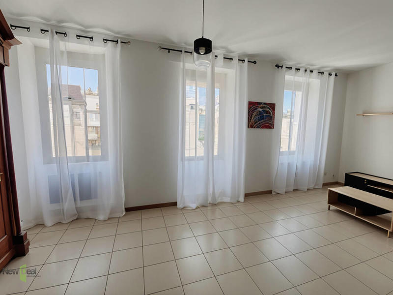 Appartement - 114 m² - 3 pièces