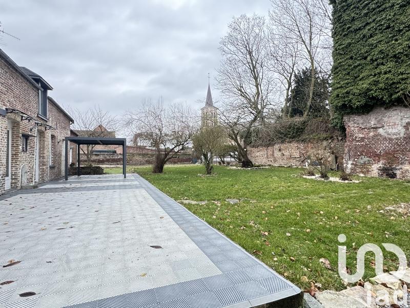 Maison - 260 m² - 8 pièces