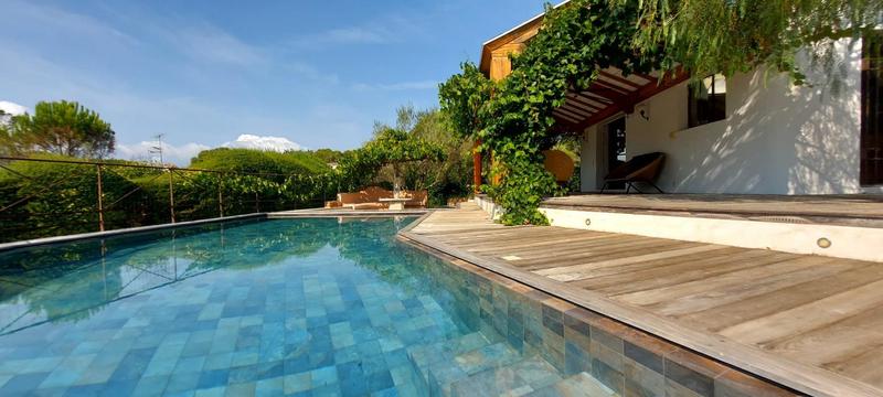 Villa - 182 m² - 6 pièces