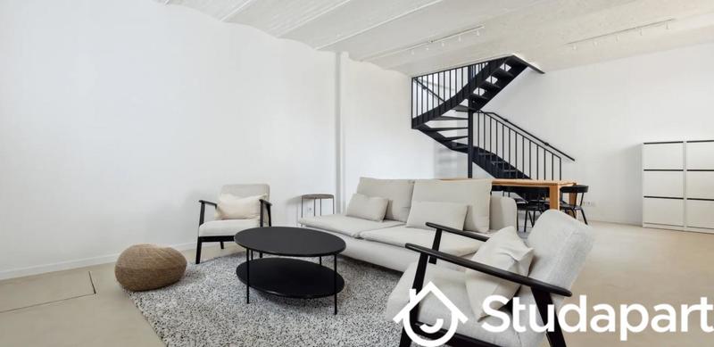 Chambre - 12 m² - 1 pièce