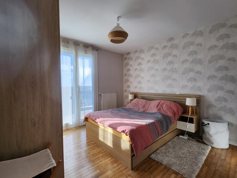 Maison - 89 m² - 5 pièces