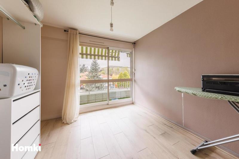 Appartement - 117 m² - 6 pièces