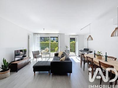 Appartement - 70 m² - 4 pièces