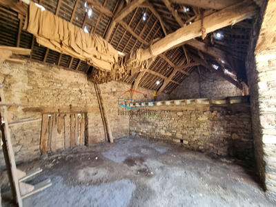 Maison ancienne - 270 m² - 6 pièces