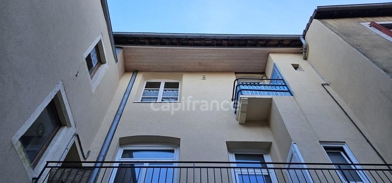 Appartement - 128 m² - 6 pièces