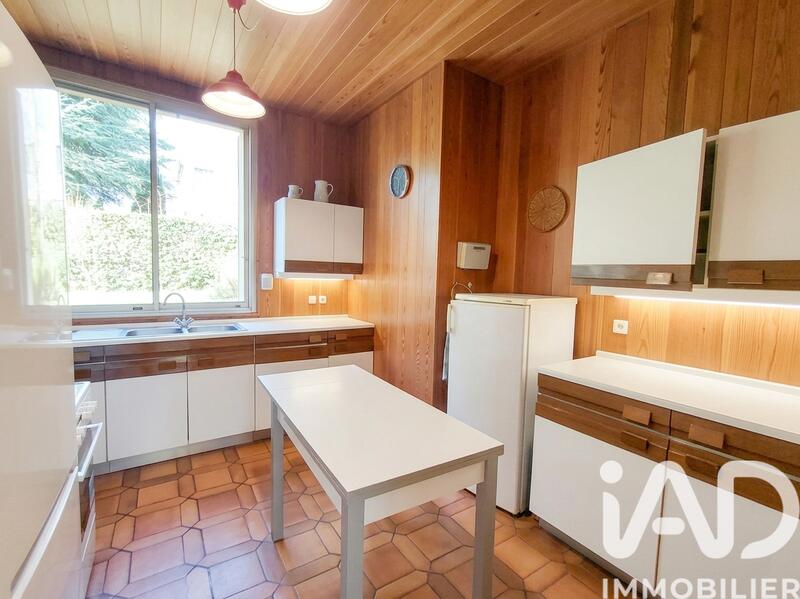 Maison - 99 m² - 5 pièces