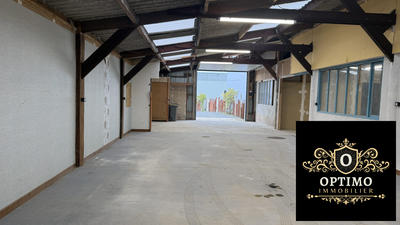 Local commercial - 240 m²