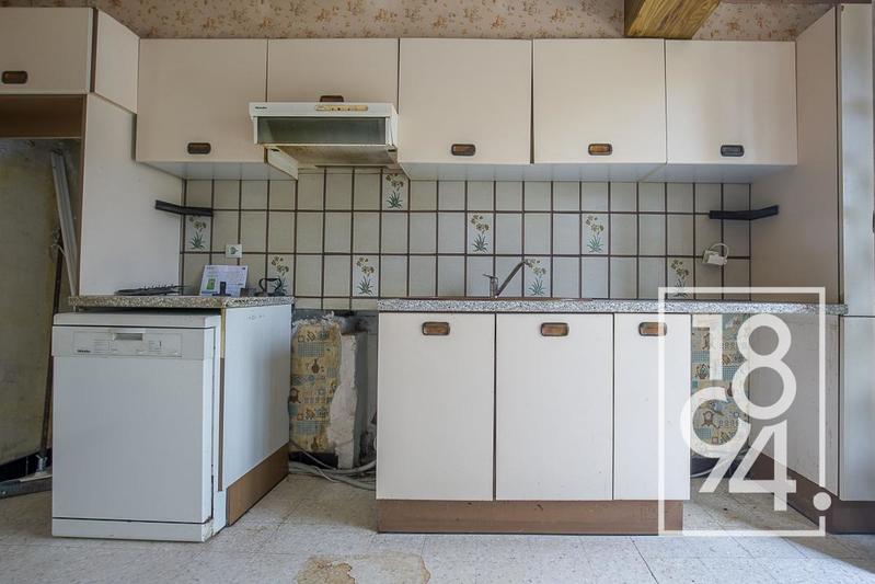 Maison - 181 m² - 6 pièces