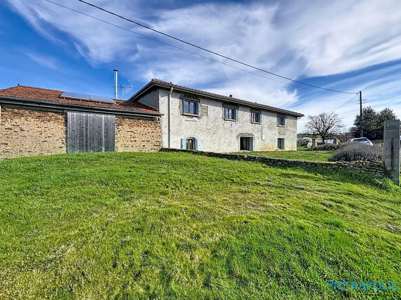 Maison - 198 m² - 8 pièces