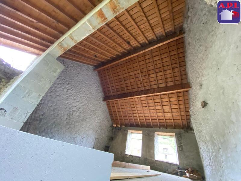 Maison ancienne - 124 m² - 3 pièces