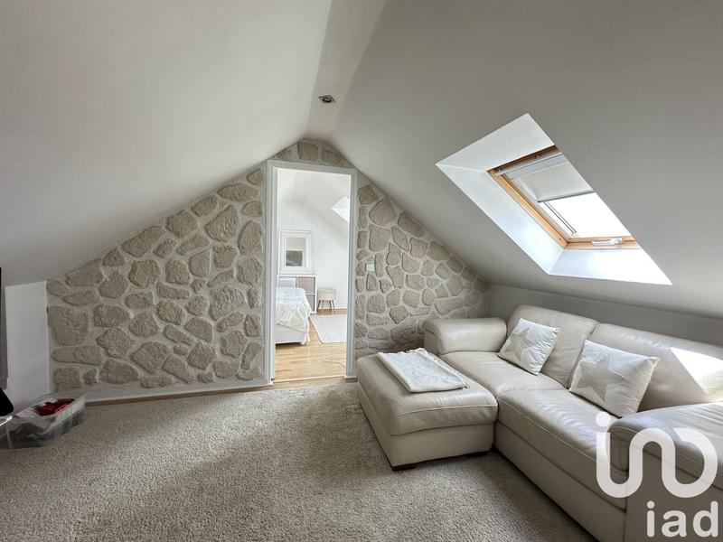 Maison - 147 m² - 8 pièces