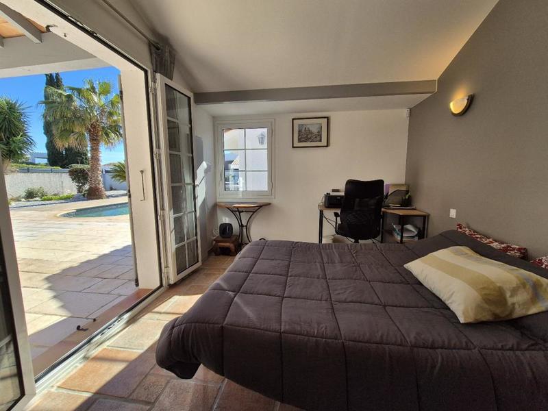 Villa - 168 m² - 6 pièces