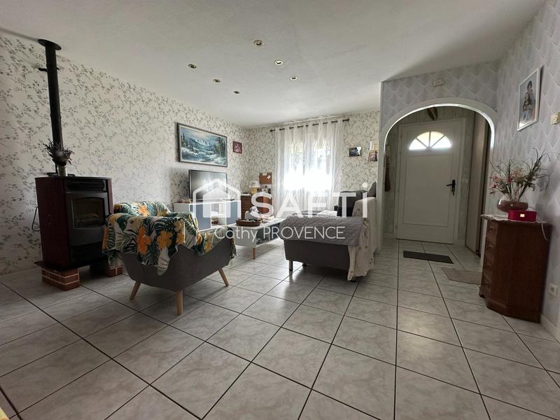 Maison - 88 m² - 4 pièces