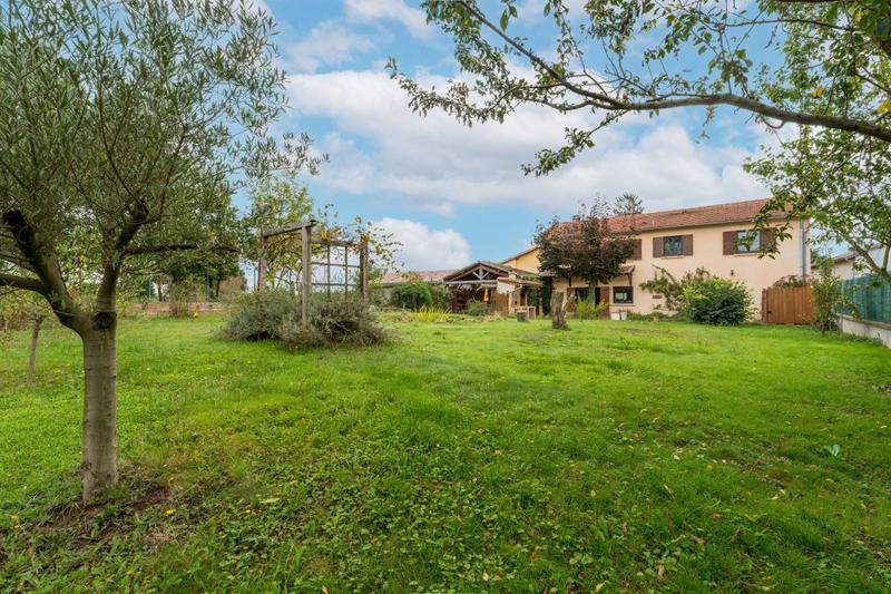 Maison - 140 m² - 4 pièces