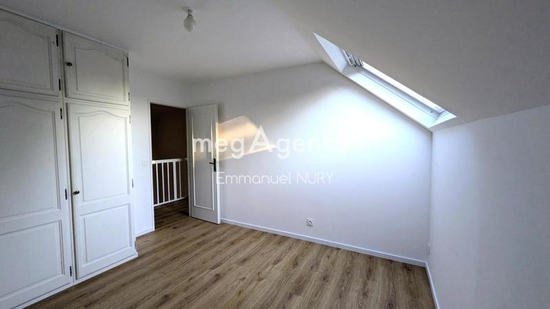 Maison - 178 m² - 8 pièces