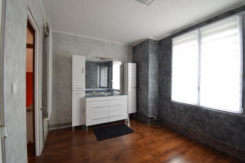 Maison - 144 m² - 5 pièces