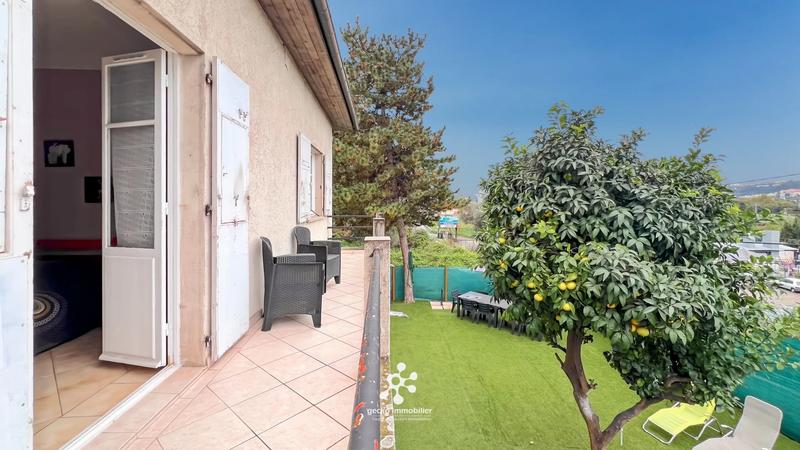 Maison - 100 m² - 4 pièces