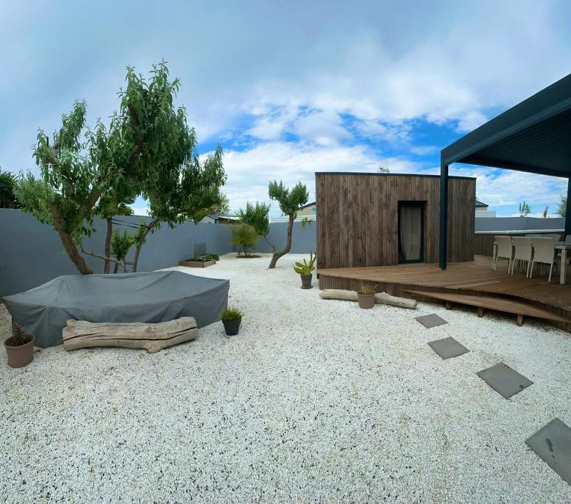 Maison - 92 m² - 3 pièces