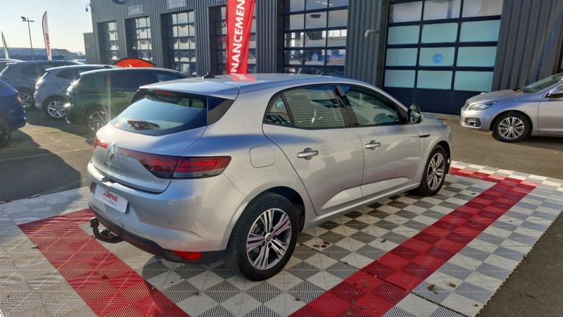 Renault Mégane IV Berline Blue Dci 115 Edc Evolution