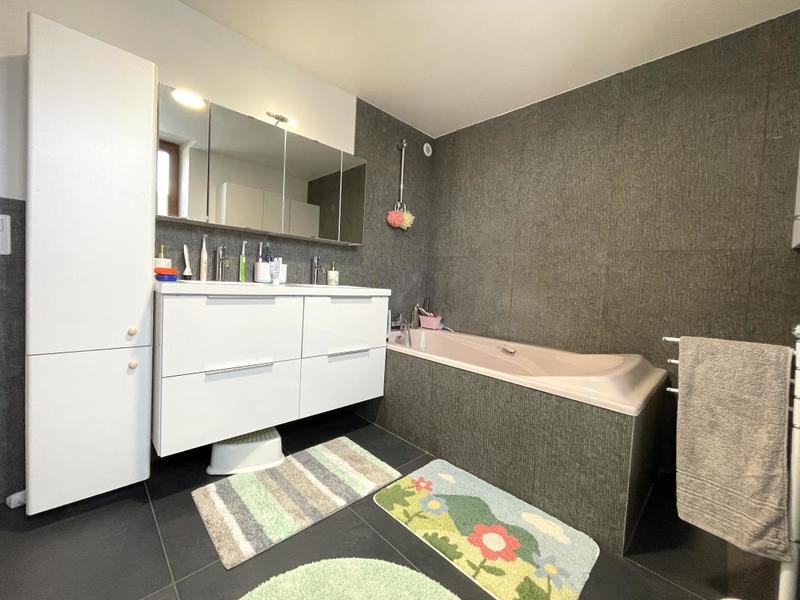 Maison - 165 m² - 6 pièces