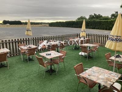 Fonds de commerce - Local commercial - 90 m²