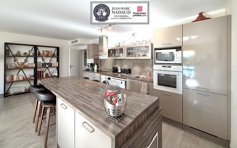 Appartement - 83 m² - 3 pièces