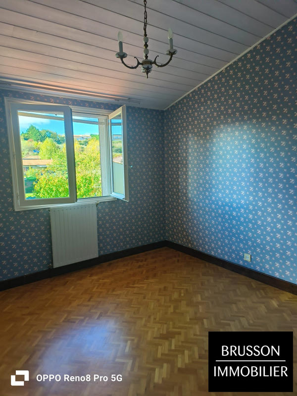 Maison - 121 m² - 6 pièces