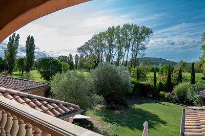 Maison - 205 m² - 7 pièces