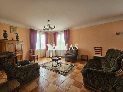 Maison ancienne - 141 m² - 4 pièces