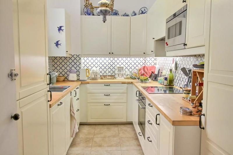 Appartement - 85 m² - 3 pièces