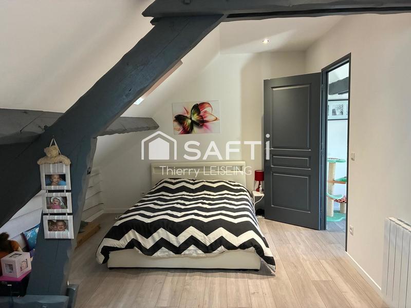 Maison - 220 m² - 7 pièces