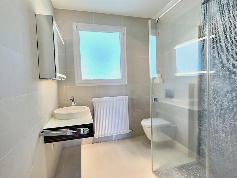 Maison - 196 m² - 6 pièces