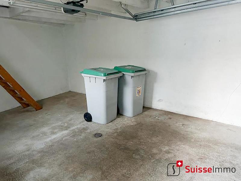 Local commercial - 75 m² - 3 pièces