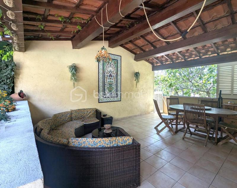 Villa - 145 m² - 6 pièces