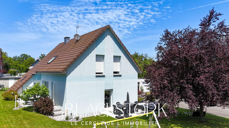 Maison - 161 m² - 5 pièces