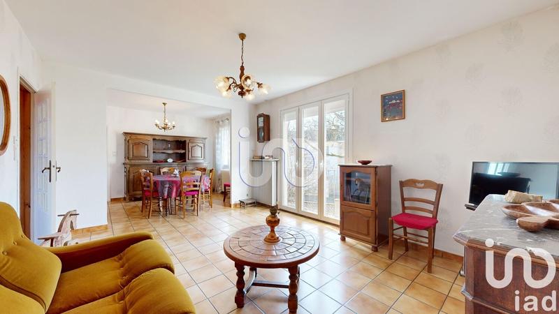 Maison - 161 m² - 7 pièces