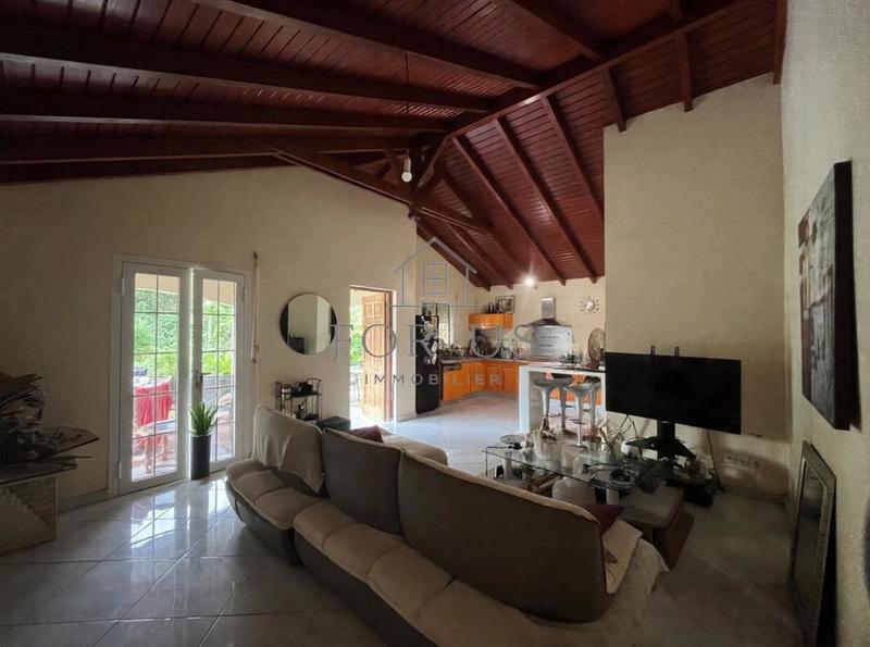 Maison - 88 m² - 4 pièces