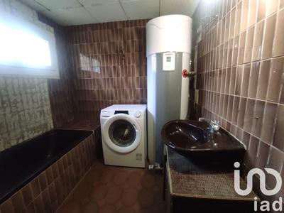 Maison - 180 m² - 8 pièces