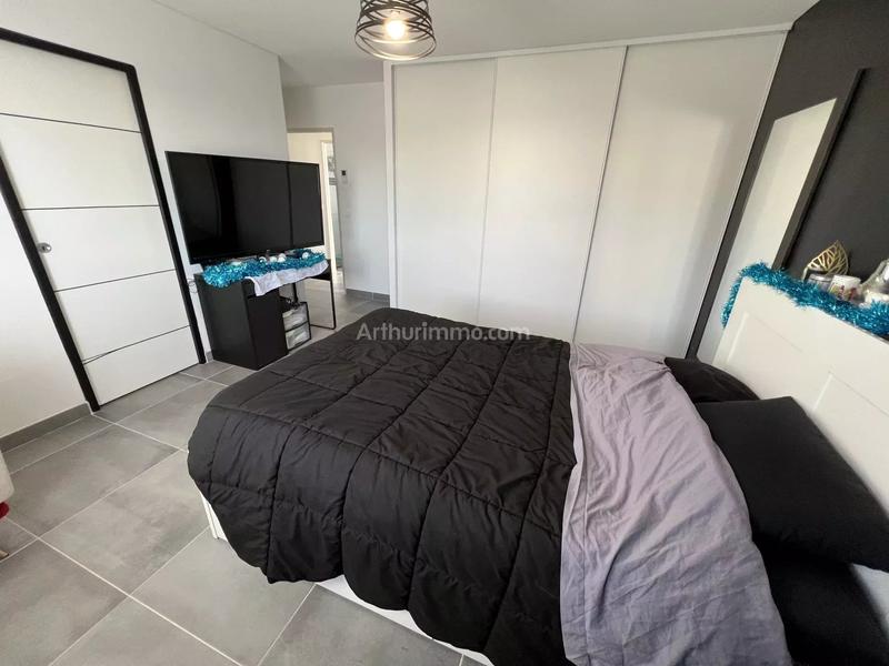 Maison - 213 m² - 7 pièces