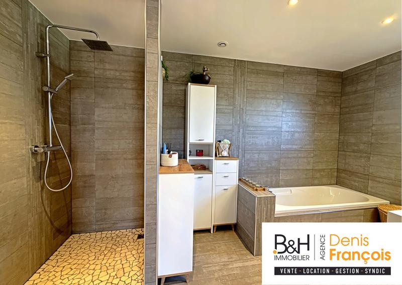 Maison contemporaine - 109 m² - 4 pièces