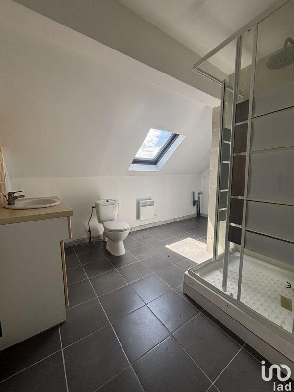 Maison - 445 m² - 3 pièces