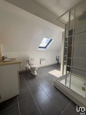 Maison - 445 m² - 3 pièces