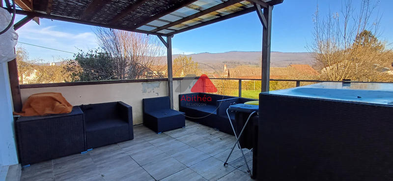 Maison - 140 m² - 6 pièces